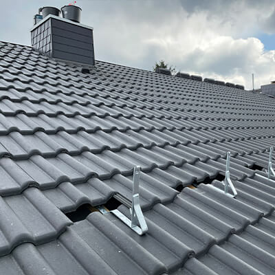 Dach- & Zimmerarbeiten